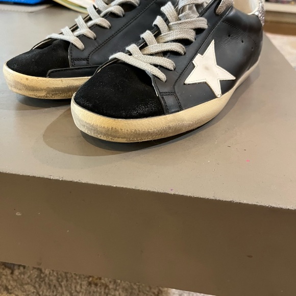 Black Golden Goose in excellent condition! - Picture 5 of 5